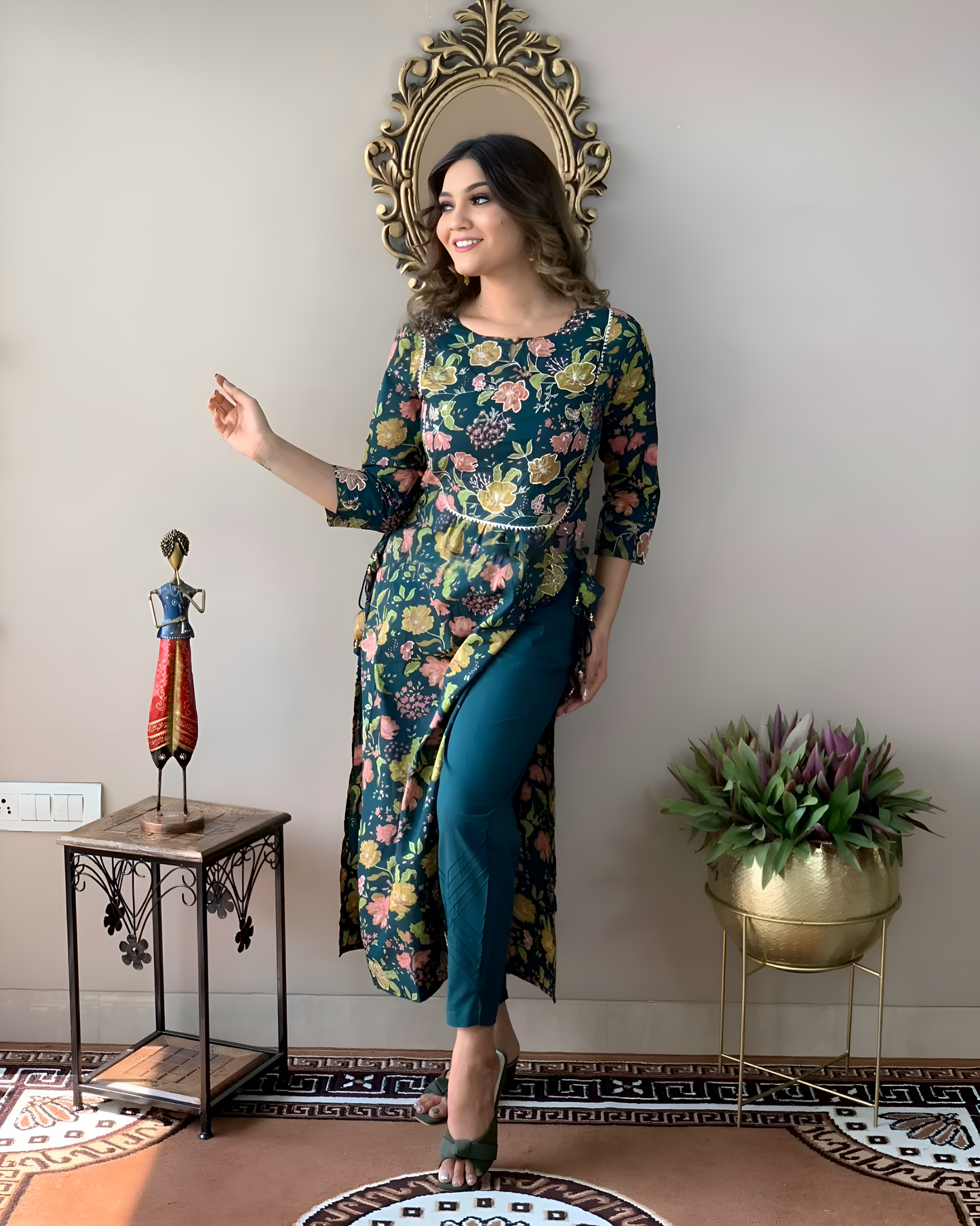 Women's BASE DARK GREEN WITH LESS WORK Floral Printed Rayon Kurta And Pant Set