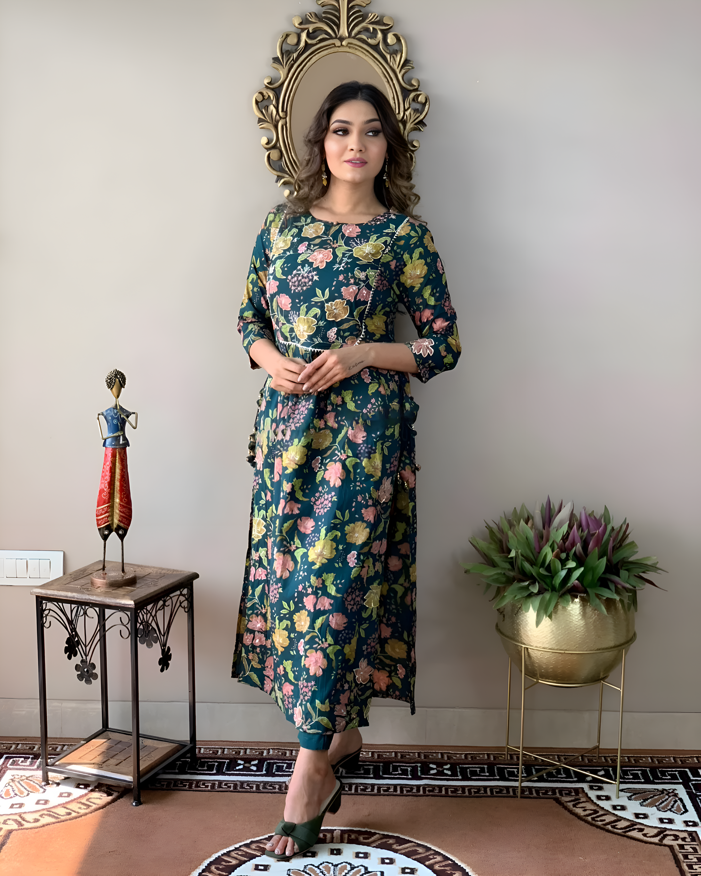 Women's BASE DARK GREEN WITH LESS WORK Floral Printed Rayon Kurta And Pant Set