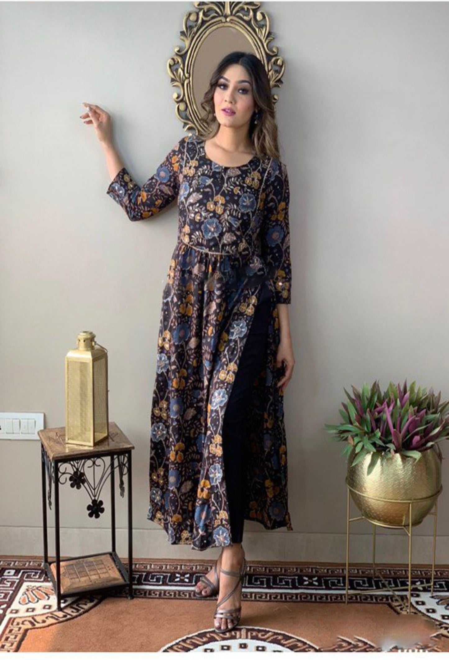 Women's BASE BLACK WITH Floral Printed Rayon Kurta And Pant Set